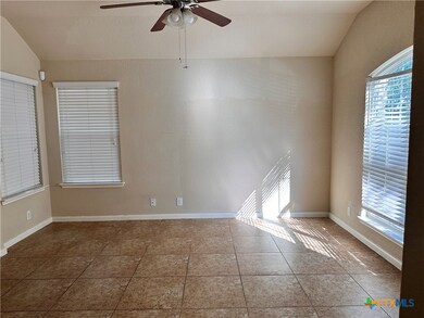 2020 Meadow View Dr, San Marcos, TX 78666 - photo 4