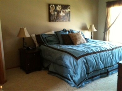 5221 Ninebark Dr, Fitchburg, WI 53711 - photo 7