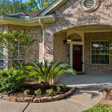 11743 Gatesden Dr, Tomball, TX 77377 - photo 4