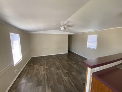 1620 E Reno Rd unit 7, Azle, TX 76020 - photo 2