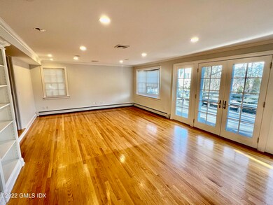 57 Locust St unit Down Stairs, Greenwich, CT 06830 - photo 4