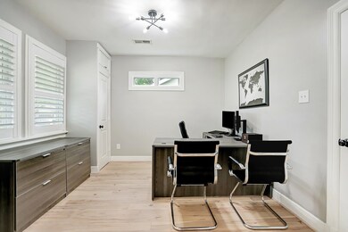 820 W Cottage St, Houston, TX 77009 - photo 4