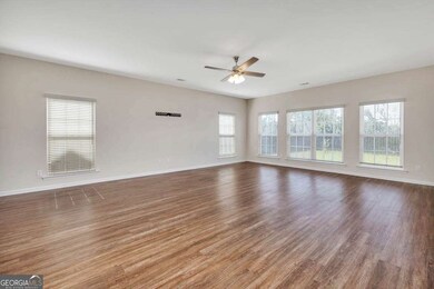 231 Chestnut Dr, Brunswick, GA 31523 - photo 7