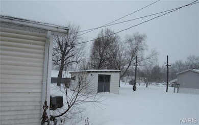 401 Grout St, White Hall, IL 62092 - photo 3