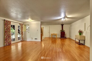 unlisted-address, Brier, WA 98036 - photo 4