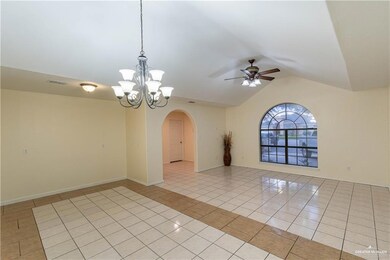 3216 Campanario Cir, Edinburg, TX 78539 - photo 3