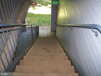 4400 Silverbrook Ln unit F004, Owings Mills, MD 21117 - photo 5