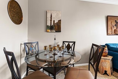 580 S Sapodilla Ave unit 304, West Palm Beach, FL 33401 - photo 4