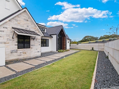 10803 Nina Ridge, San Antonio, TX 78255 - photo 2