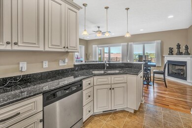 1066 Siesta Key Ct, Moneta, VA 24121 - photo 5