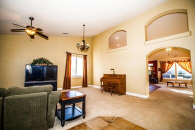 2561 Warm Spring Ln, Redding, CA 96003 - photo 3