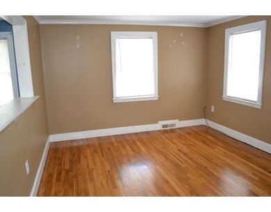 30 Linden Ave unit 2, Somerville, MA 02143 - photo 2