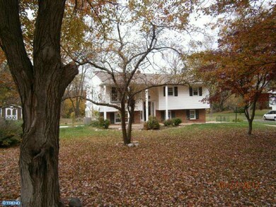 1256 E Evergreen Dr, Phoenixville, PA 19460 - photo 4