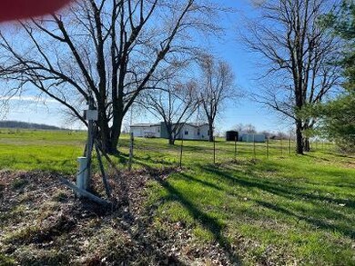 9389 Farm Road 2140, Cassville, MO 65625 - photo 5