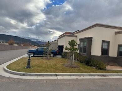 875 S Lincoln Ave unit 1 Bld 1, Cedar City, UT 84720 - photo 3