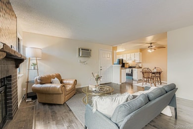 The open layout is great for cooking and watching games, entertaining guests or simply enjoying the feeling of having space around you.