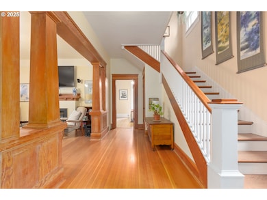 1027 W Broadway, Eugene, OR 97402 - photo 7