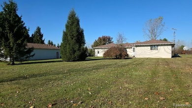 3854 Castle Rd, North Branch, MI 48461 - photo 4