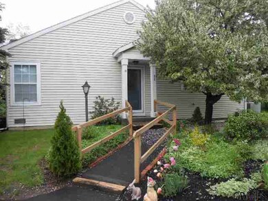 18 Hilltop Ct, Troy, NY 12182 - photo 2