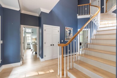 8 St. Andrews Circle - Entry