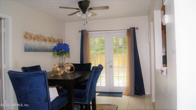 7506 Strato Rd, Jacksonville, FL 32210 - photo 4