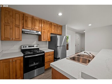 3054 Surfwood Dr NE, Salem, OR 97305 - photo 7