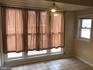 5967 Cedar Fern Ct, Columbia, MD 21044 - photo 5