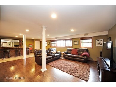 3610 Linneman St, Glenview, IL 60025 - photo 7