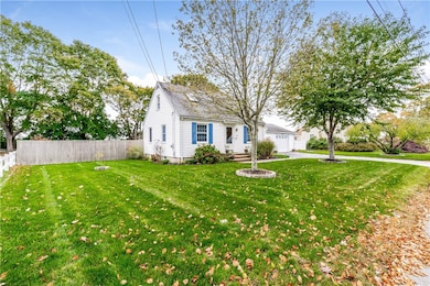 8 Charles Ave, Westerly, RI 02891 - photo 3