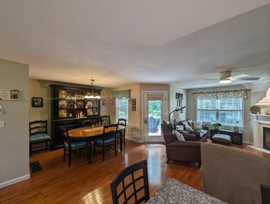 416 Regency Ln unit 416, Abington, MA 02351 - photo 4