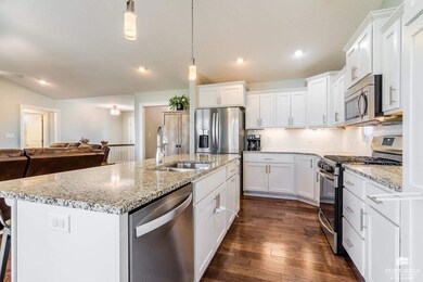 8773 S Kelliann Way, Manhattan, KS 66502 - photo 7