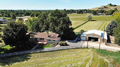 3939 N Brookside Ln, Boise, ID 83714 - photo 3