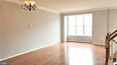 13279 Coppermill Dr, Herndon, VA 20171 - photo 6