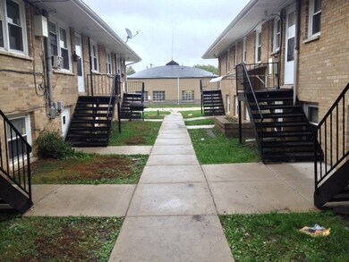 2206 Hebron Ave, Zion, IL 60099 - photo 3