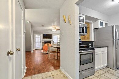 5505 Live Oak St unit 109, Dallas, TX 75206 - photo 2
