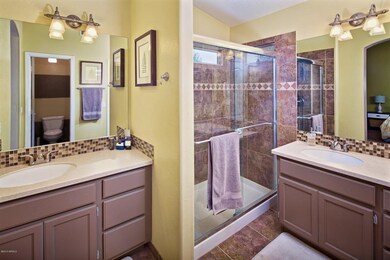 880 E Orchid Ln, Chandler, AZ 85225 - photo 7