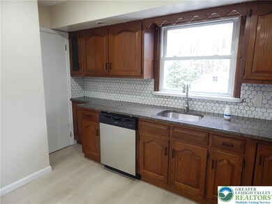 4117 Grape St, Coplay, PA 18037 - photo 7