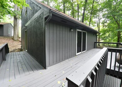 983 Sauk Ct, Hide A Way Hills, OH 43107 - photo 5