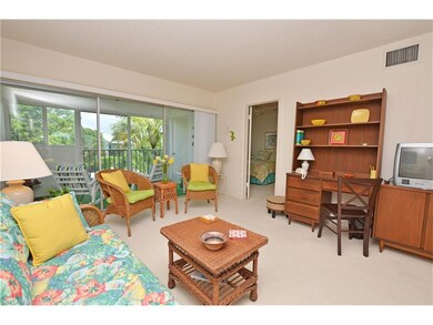 618 Broad Ave S unit J618, Naples, FL 34102 - photo 3