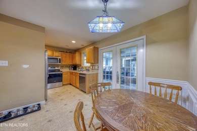 157 Acorn Dr, Corryton, TN 37721 - photo 7