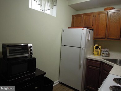 1204 Liberty Rd unit O, Sykesville, MD 21784 - photo 4