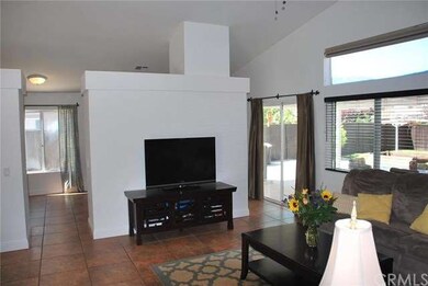 Perfect Display wall for your Big Flat screen TV 