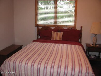 3057 Sandy Beach St, Wayland, MI 49348 - photo 7