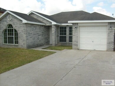 602 Amber Dr, Weslaco, TX 78596 - photo 2