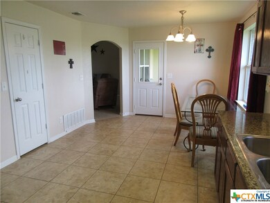 903 Macy Dr, Troy, TX 76579 - photo 6