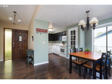 200 SW 12th Ave, Canby, OR 97013 - photo 2