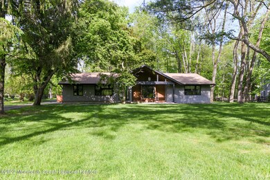 54 Sunnybank Dr, Shrewsbury, NJ 07702 - photo 2