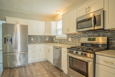 40 Spencer St, Lynn, MA 01905 - photo 7