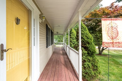 24 Woodbine Dr, Londonderry, NH 03053 - photo 4