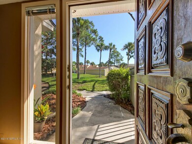 7902 Los Robles Ct-MLS_Size-006-23-Foyer